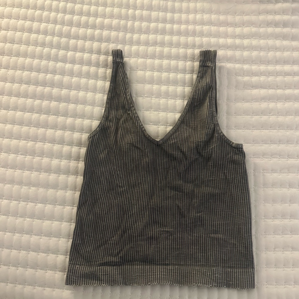 Nikibiki tank top